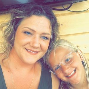 Meet your Posher, Christie